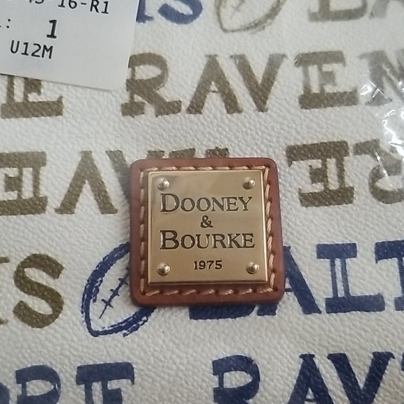 Dooney & Bourke Baltimore Ravens purse - Picture 2 of 4